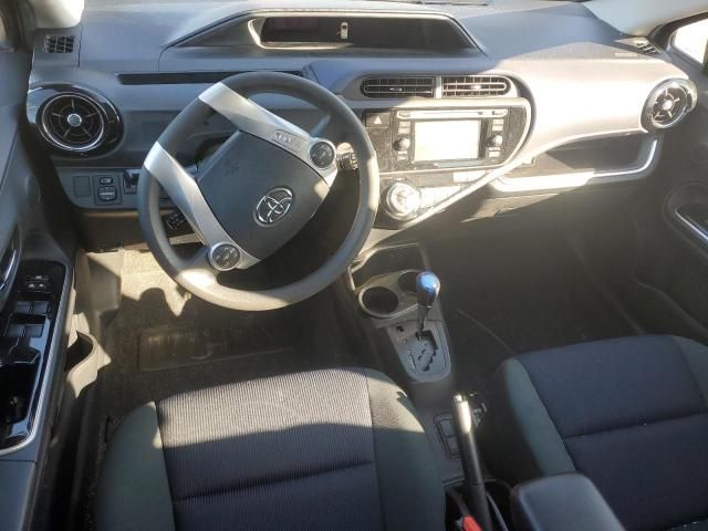 2016 Toyota Prius C