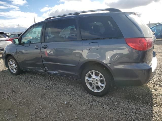 2006 Toyota Sienna XLE