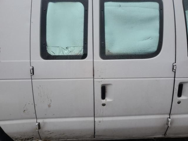 2002 Ford Econoline E250 Van