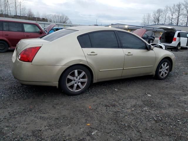 2004 Nissan Maxima SE