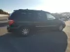 2005 Chrysler Town & Country Touring