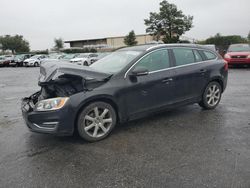 Volvo Vehiculos salvage en venta: 2016 Volvo V60 T5 Premier