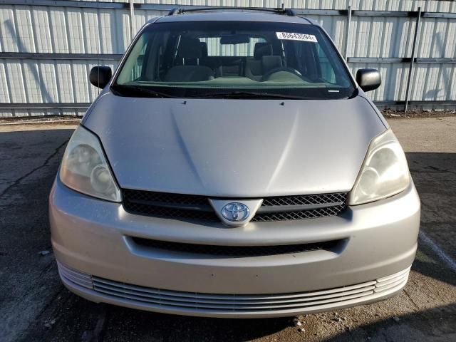 2005 Toyota Sienna CE