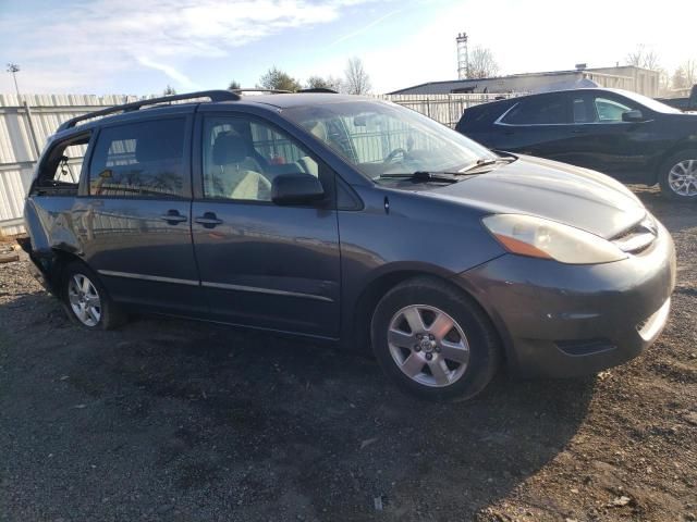 2007 Toyota Sienna CE