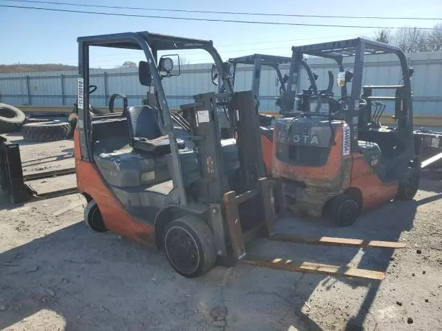 2016 Toyota Fork Lift