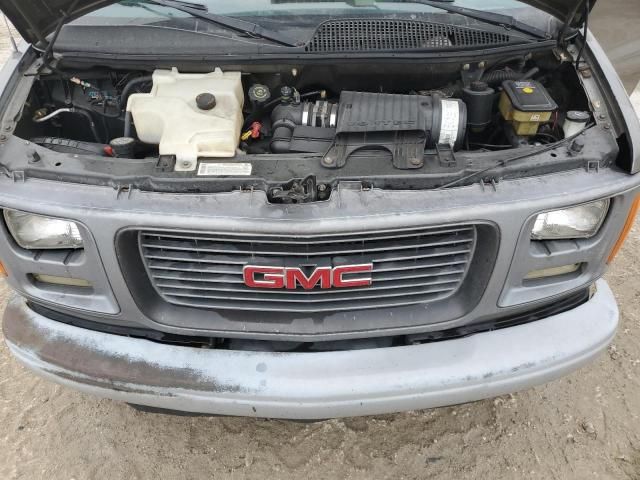 2002 GMC Savana G3500