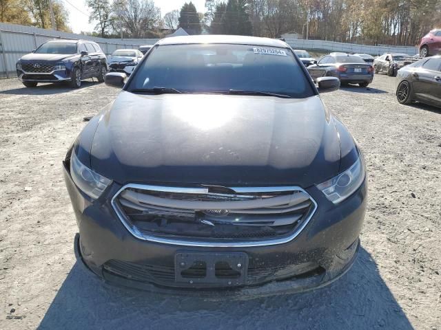 2017 Ford Taurus SEL