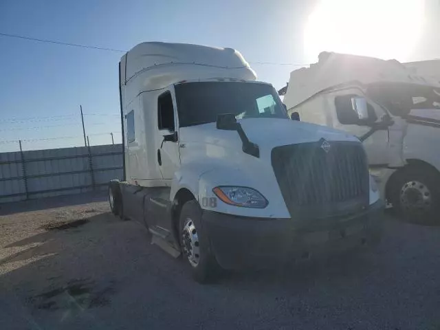 2019 International LT625