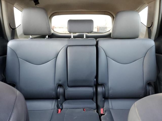 2014 Toyota Prius V