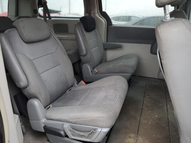 2008 Chrysler Town & Country LX