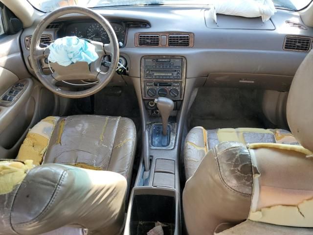 1998 Toyota Camry LE