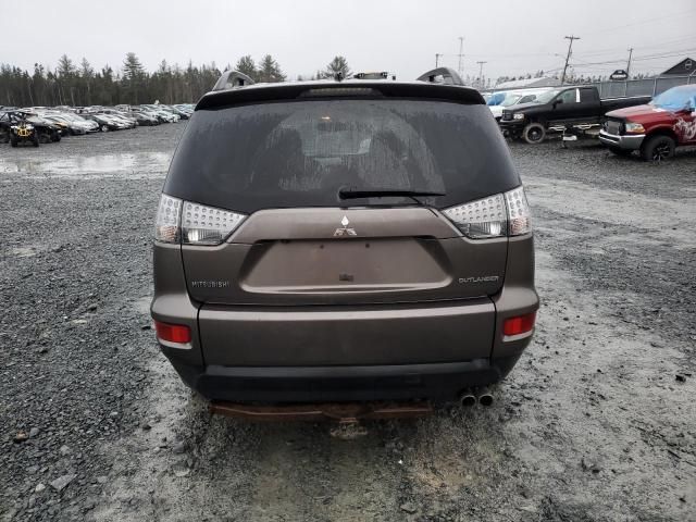 2013 Mitsubishi Outlander SE