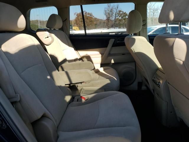 2011 Toyota Highlander Base