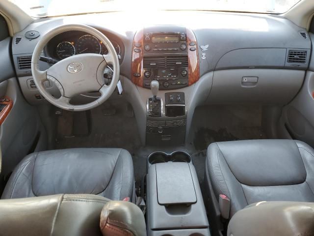 2006 Toyota Sienna XLE