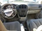 2005 Dodge Grand Caravan SE