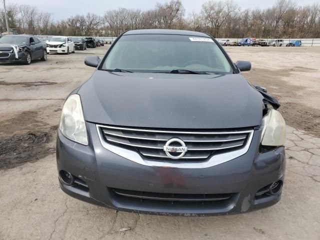 2010 Nissan Altima Base