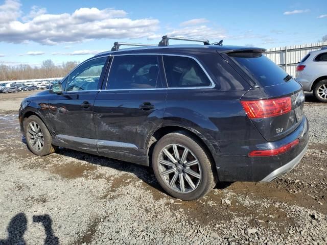 2019 Audi Q7 Premium Plus