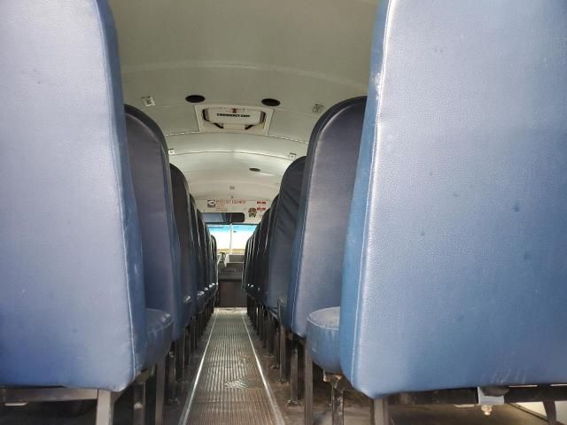 2013 Blue Bird School Bus / Transit Bus