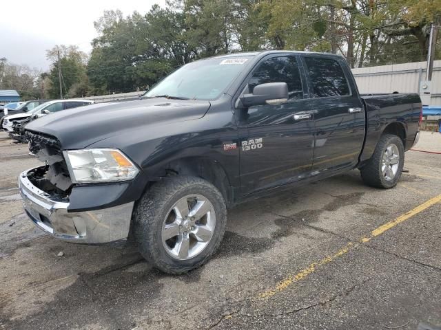 2015 Dodge RAM 1500 SLT