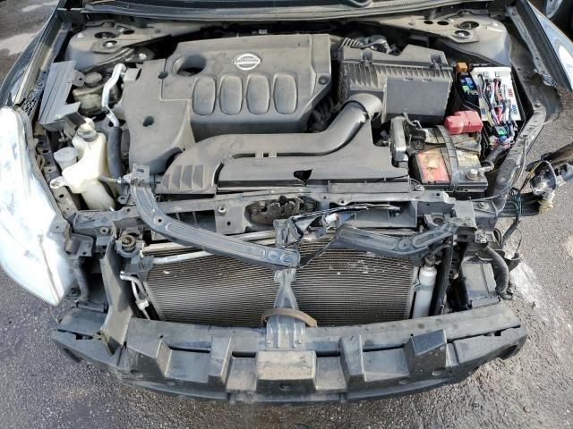 2011 Nissan Altima Base