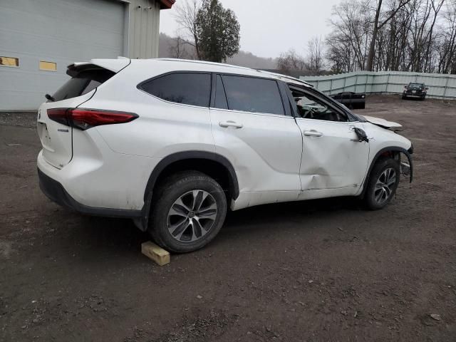 2020 Toyota Highlander Hybrid XLE