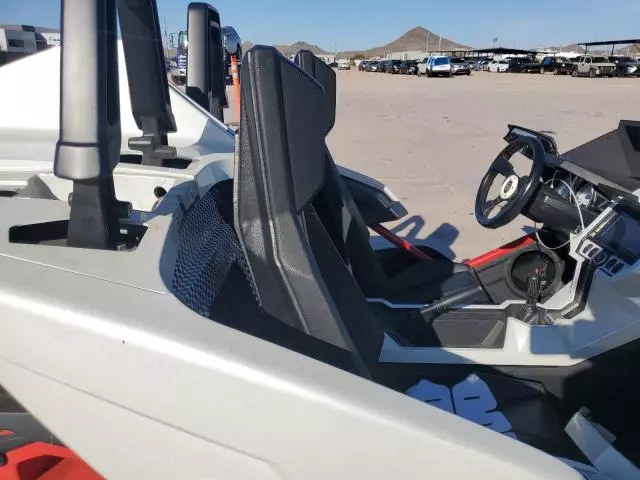 2016 Polaris RIS Slingshot SL