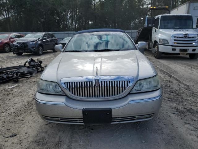 2003 Lincoln Town Car Cartier