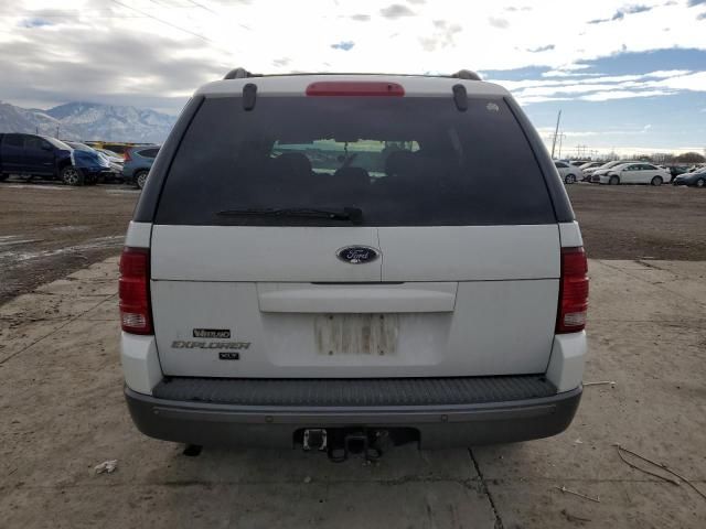 2004 Ford Explorer XLT