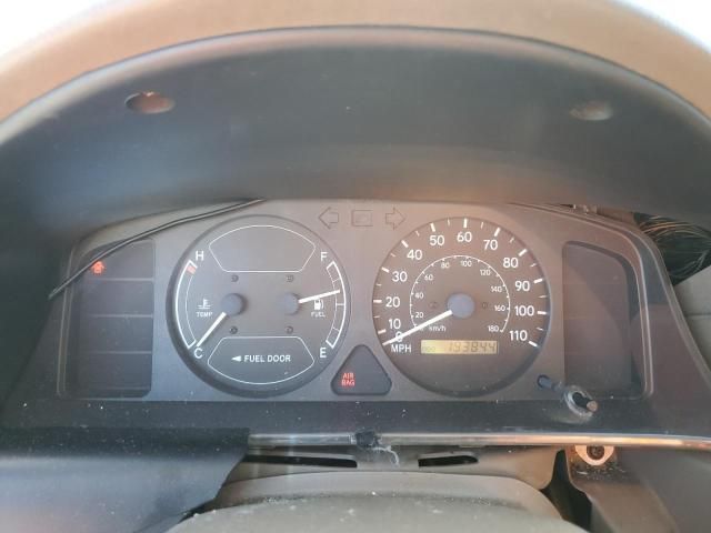 2000 Chevrolet GEO Prizm Base