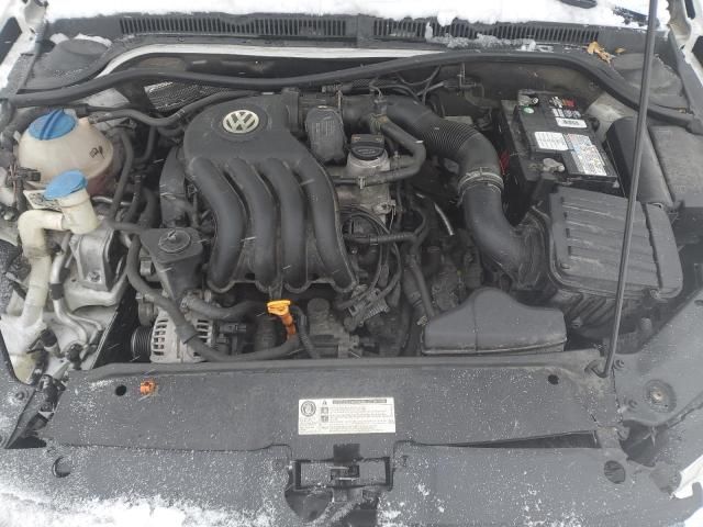 2011 Volkswagen Jetta Base