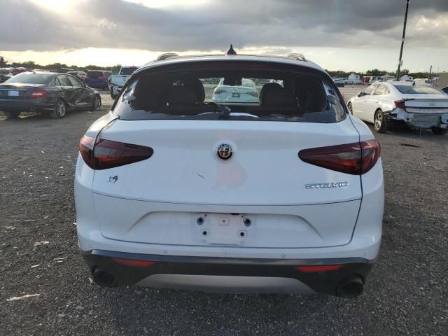 2022 Alfa Romeo Stelvio TI