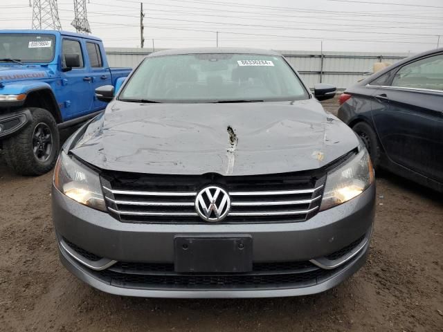 2014 Volkswagen Passat S