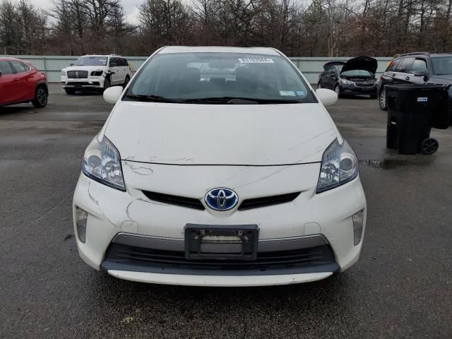 2014 Toyota Prius PLUG-IN