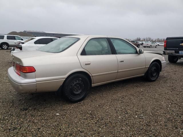 2000 Toyota Camry CE