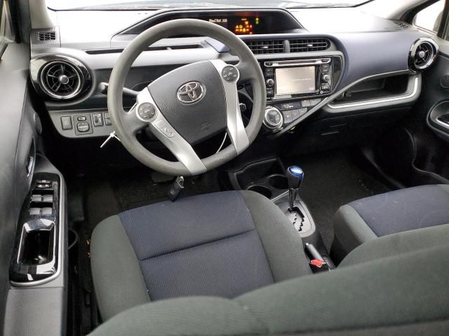 2016 Toyota Prius C