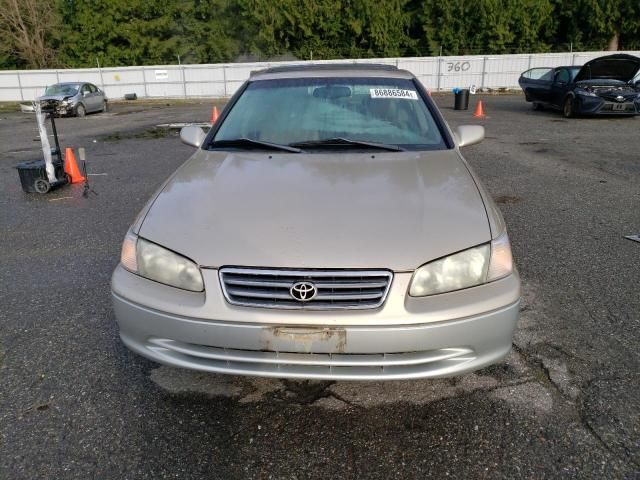 2001 Toyota Camry LE