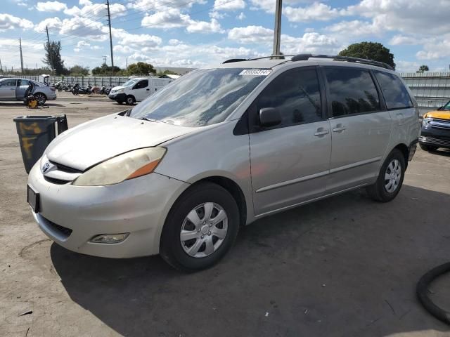 2008 Toyota Sienna CE