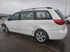 2004 Toyota Sienna CE