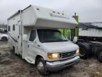 2005 Ford Econoline E350 Super Duty Cutaway Van