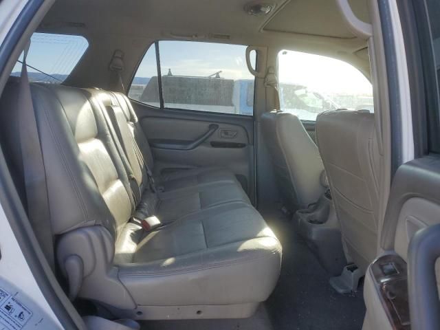 2005 Toyota Sequoia SR5