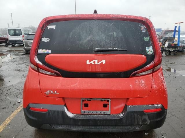 2022 KIA Soul LX