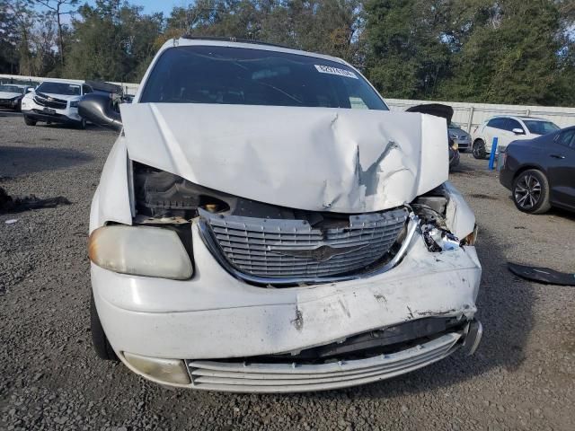 2002 Chrysler Town & Country LXI