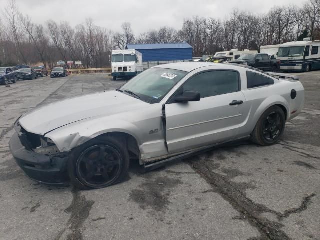 2005 Ford Mustang