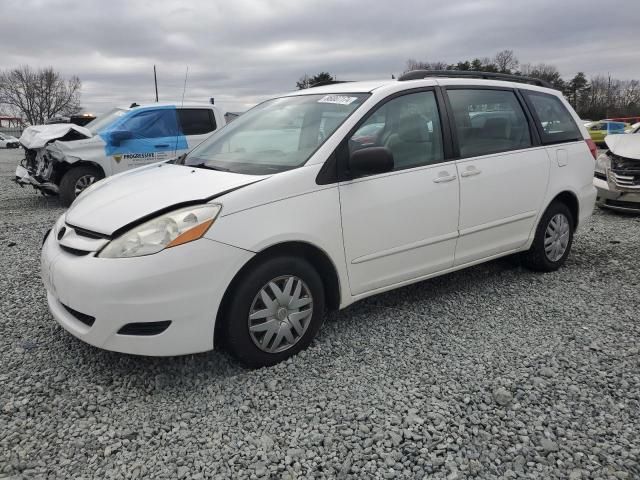 2007 Toyota Sienna CE