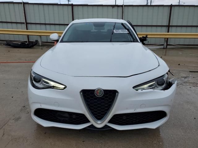 2018 Alfa Romeo Giulia