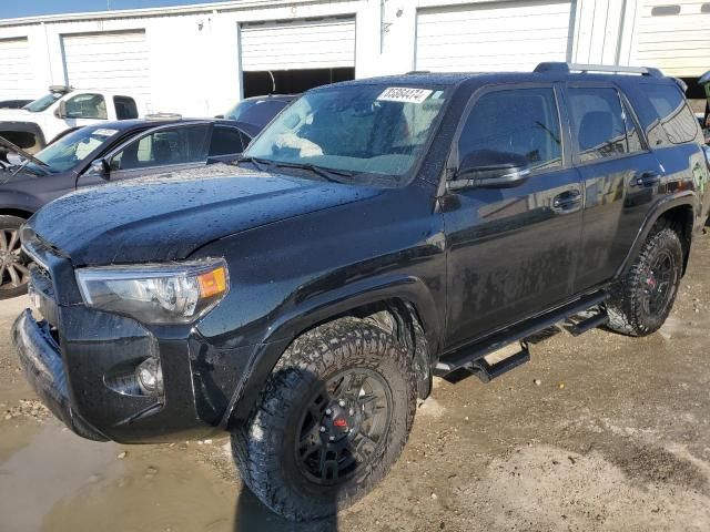 2023 Toyota 4runner SE