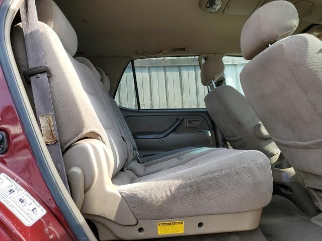 2004 Toyota Sequoia SR5