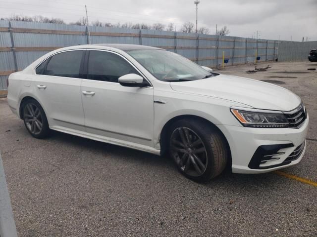 2017 Volkswagen Passat R-Line