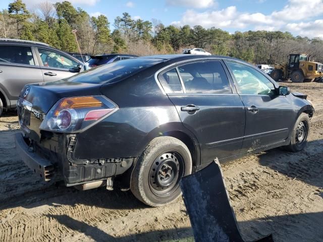 2010 Nissan Altima Base