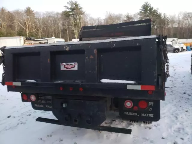 2002 GMC New Sierra K3500